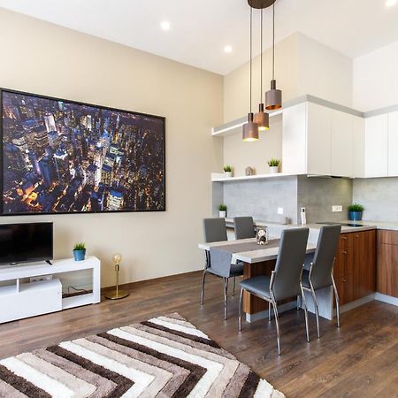 Central City Apt In The Jewish Quarter With Free Parking 布达佩斯 外观 照片